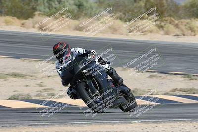 media/Nov-16-2025-Race Pace (Sun) [[8c5fa54630]]/Non Verified Riders (1st 20 Minutes)/2-Turn 10 (1010am)/